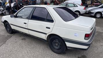 Foto pieza de coche